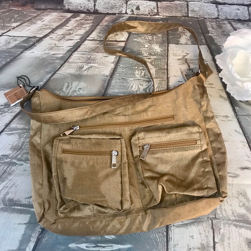 Gold Coast Always in Style Lightweight Gold Purse